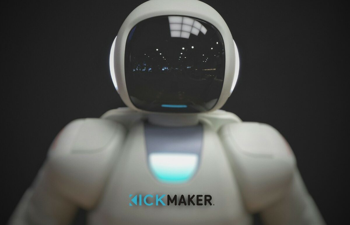 Image projet Kickmaker ; agence d'innovation et d'industrialisation de produits high-tech, du prototype à la série