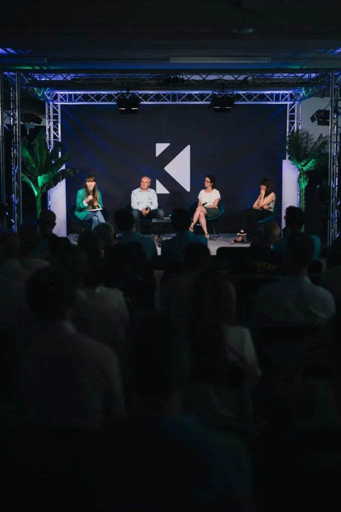 photos-hardware-night-3- event-alysee-flaut-kickmaker-vivatech-strategie-communication-editorial-evenementiel